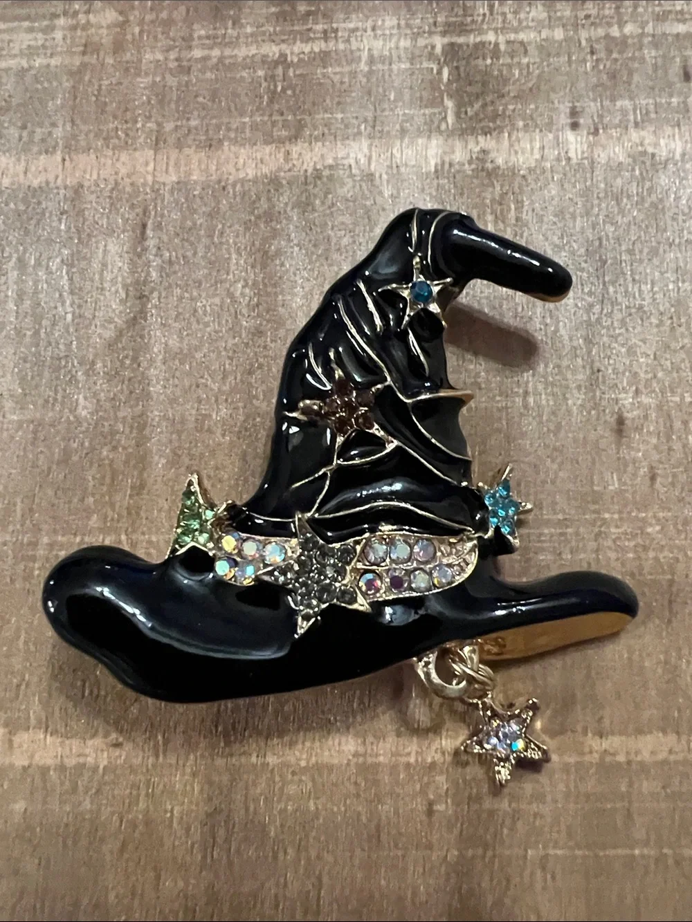 3/$18 Black Witch Hat Brooch with Star Accents Lot 6067
